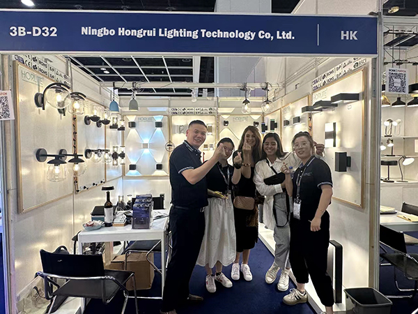 28 octobre 2023 Salon de l'éclairage d'automne à Hong Kong